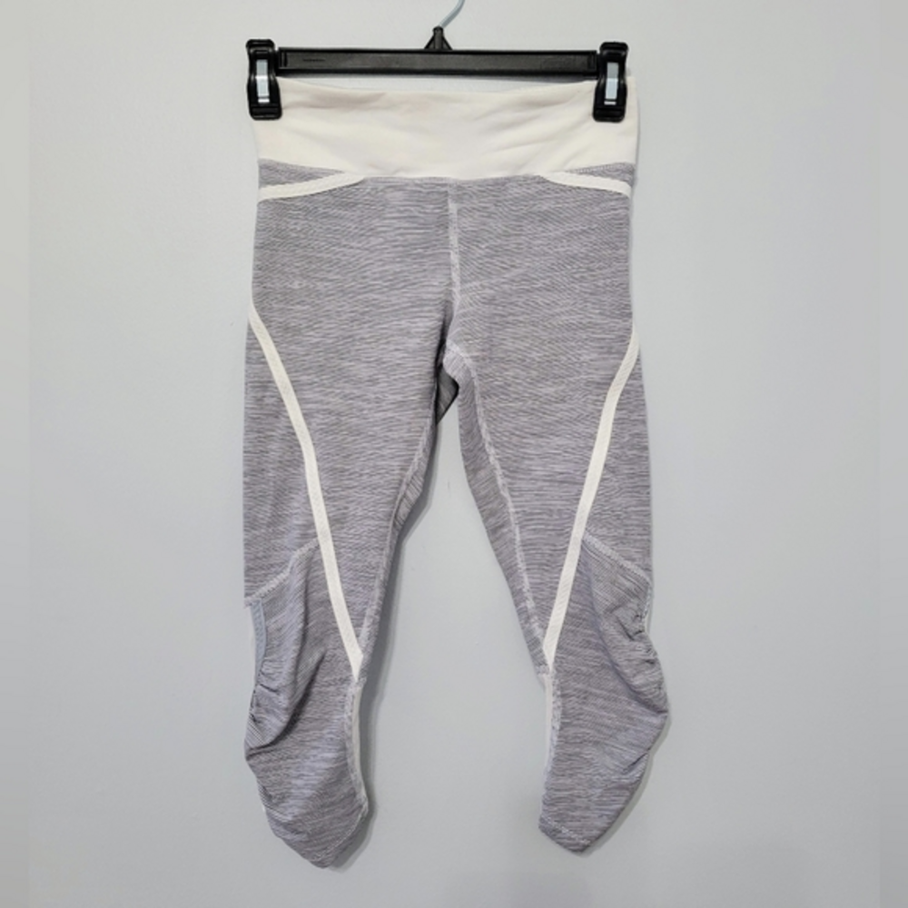 Lululemon Run: Pace‎ Crop Athletic Legging "Wee Are From Space" White Combo Sz 2 - Picture 5 of 14